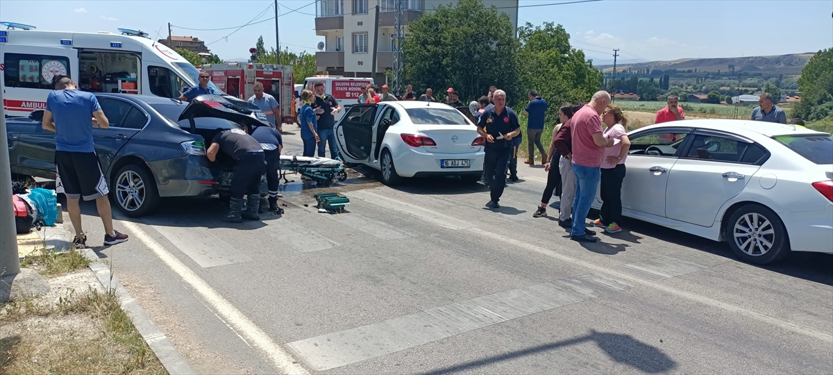 Amasya'da Trafik Kazası! 6 Yaralı