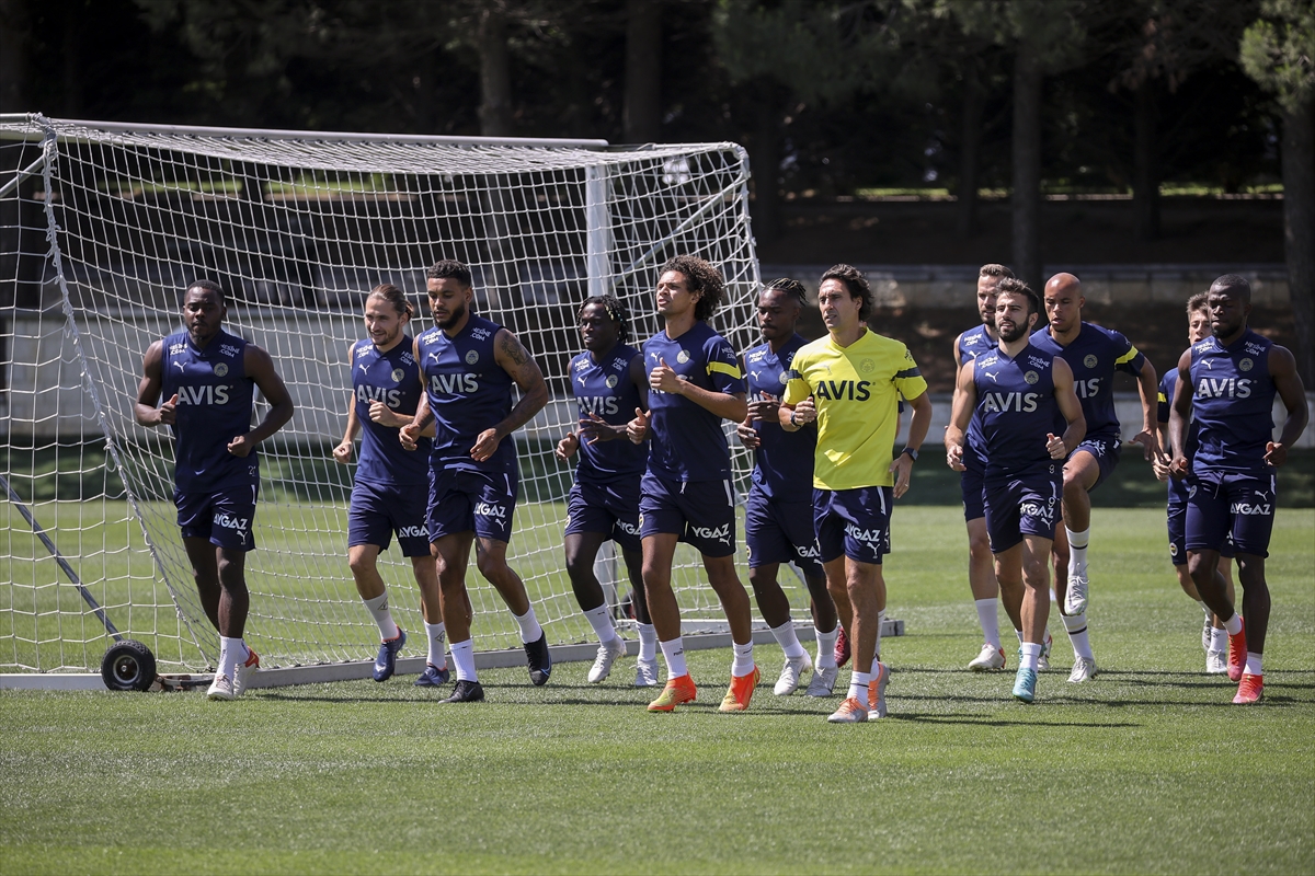 Fenerbahçe, Yeni Sezona Hazırlanıyor