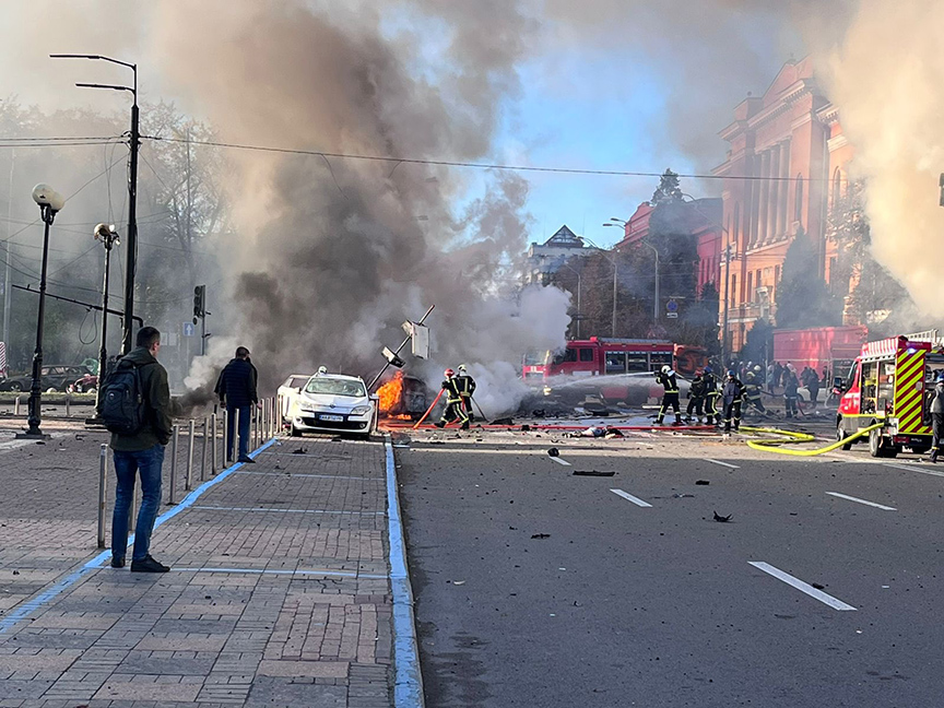 Kiev Belediye Başkanı Kliçko, Kent Merkezinde Patlamaların Meydana Geldiğini Duyurdu