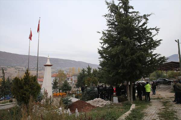 15 Temmuz Şehidinin Tokat'taki Kabri Ailesinin İsteği Üzerine Ankara'ya Naklediliyor 