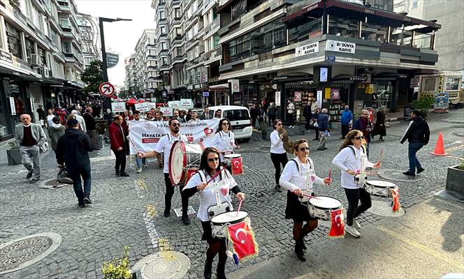 Samsun'da Organ Bağışına Dikkat Çekmek İçin Trampetli Yürüyüş