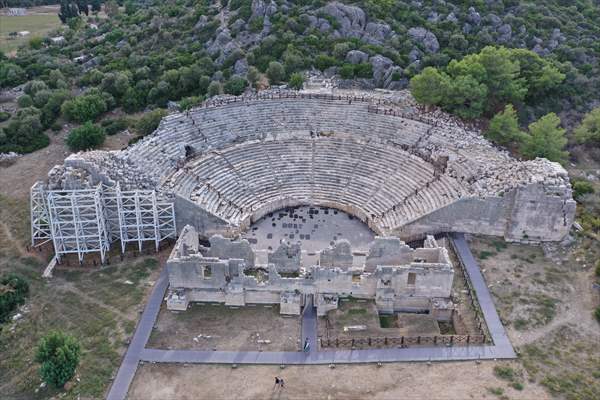 Patara Antik Kenti'nin Ziyaretçi Sayısı Artıyor