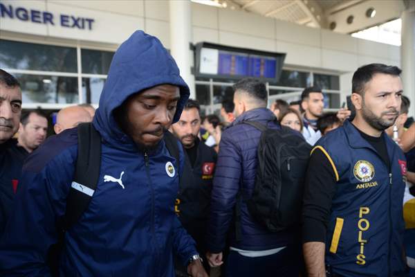 Fenerbahçe Futbol Takımı, Kamp İçin Antalya'ya Geldi