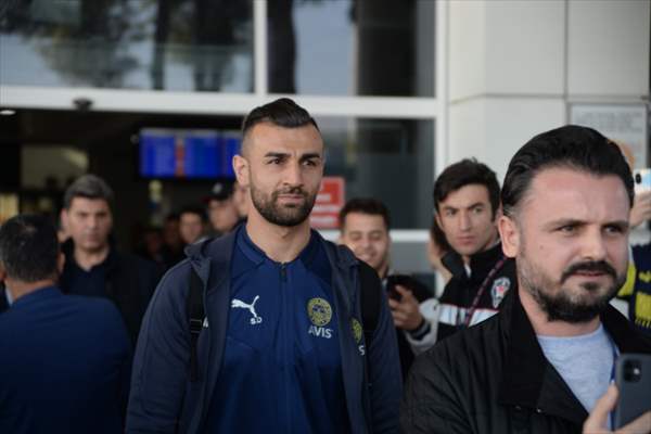 Fenerbahçe Futbol Takımı, Kamp İçin Antalya'ya Geldi