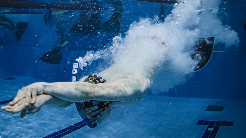 Paletli Yüzme Kulüplerarası Türkiye Şampiyonası, Kayseri'de başladı